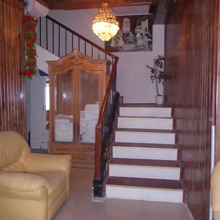 Ozkonak Otel